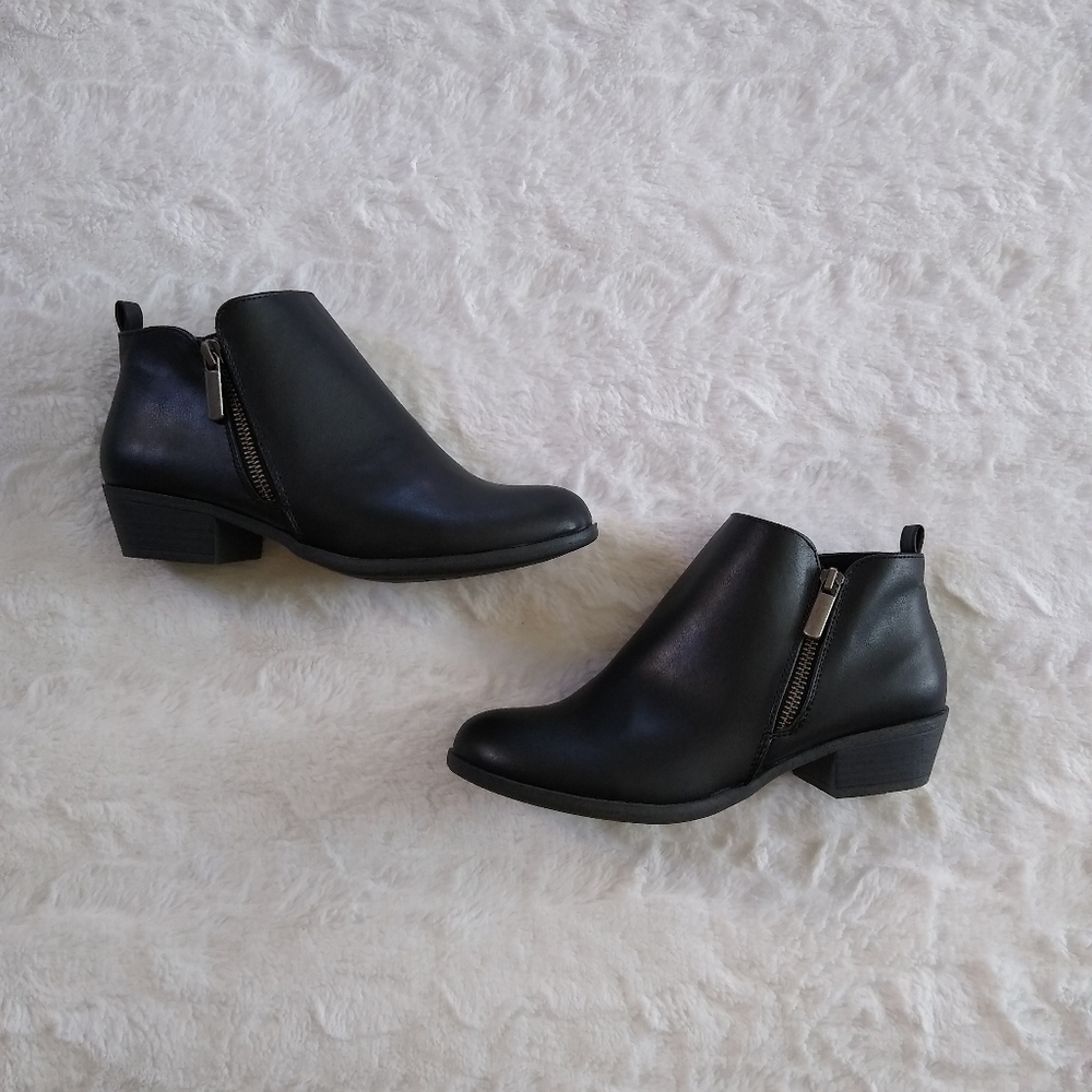 Sonoma Millo Ankle Booties